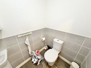 Photo 5- click for photo gallery